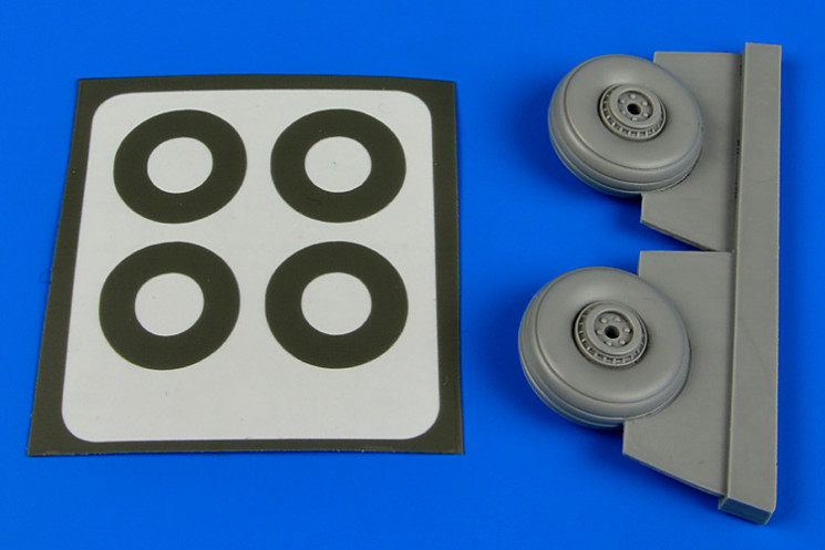 7316  C-47 Skytrain wheels & paint masks