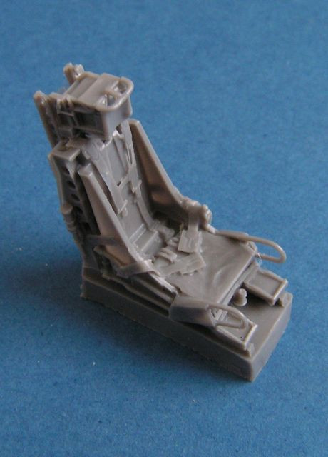 Кресло F2H Banshee, FJ-4B