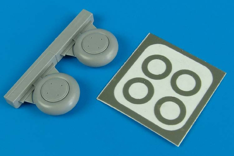 4559  TBD-1 Devastator wheels & paint masks