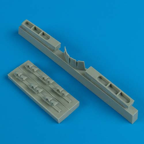 QB72306  P-40M/N Warhawks exhaust & radiator flaps