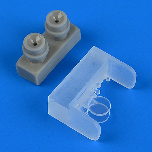 QB48721  Su-25K Frogfoot landing lights