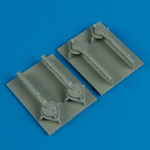 QB72307  B-24 Liberator turbo-supercharger cover