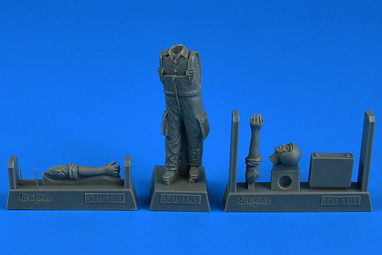 320183 Авіамеханік В Варшавського договору  1/32