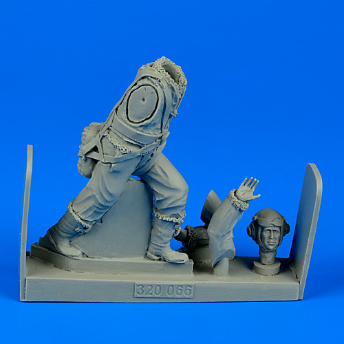 320066  R.A.F. Fighter Pilot WWII