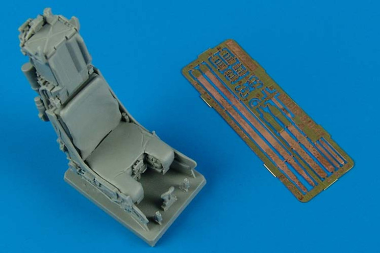 2173  SJU-17 ejection seat - (for F-18E Super Hornet)