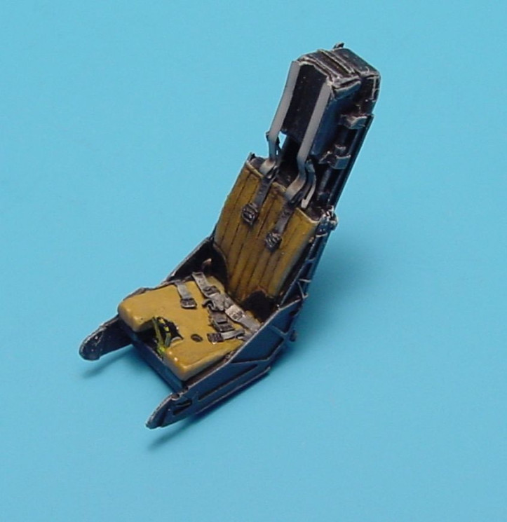 4234  S-III-S ejection seat - (for AV-8B versions)