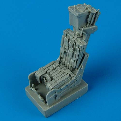 QB48223  F-14A/B Tomcat ejection seats with safety belts