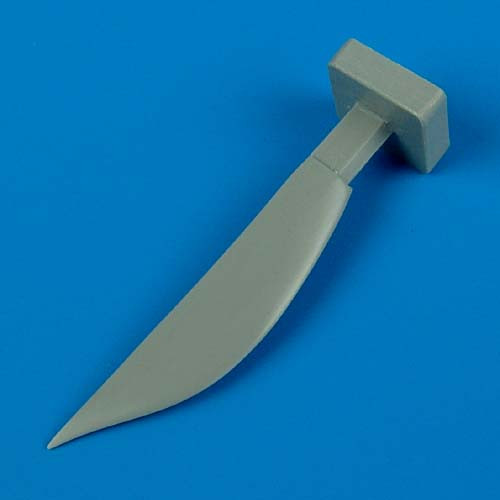 QB72213  F-105 Thunderchief correct ventral fin