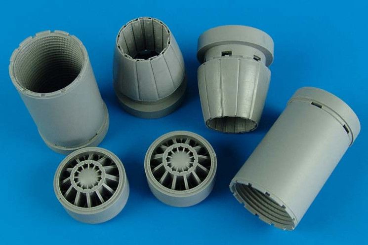 2177  F/A-18E/F Super Hornet exhaust nozzles - opened position