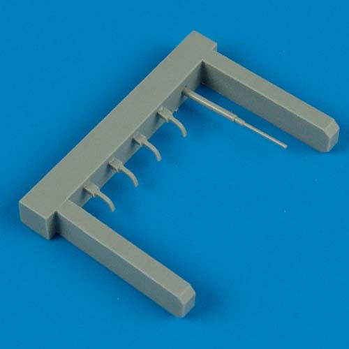 QB48327  F1M2 Pete pitot tube & tie rods