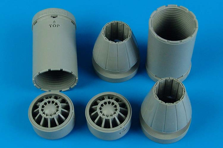 2179  F/A-18E/F Super Hornet exhaust nozzles - closed position