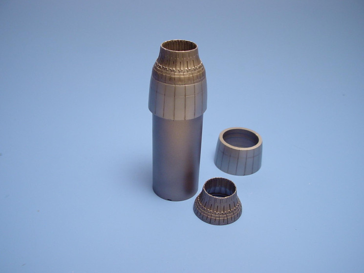 4121  F-14A Tomcat exhaust nozzles - closed position