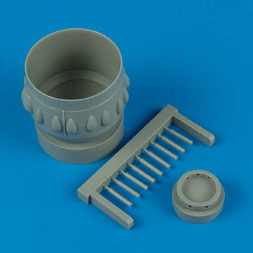 QB48328  Araro Ar 196 correct cowling