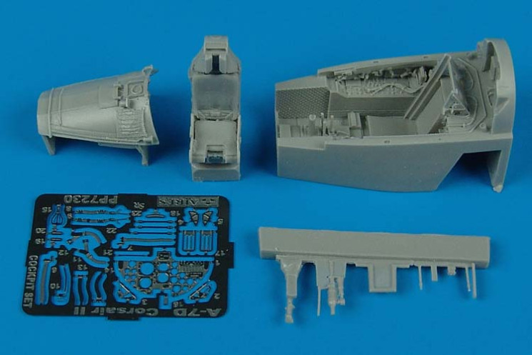 7230  A-7D Corsair II cockpit set