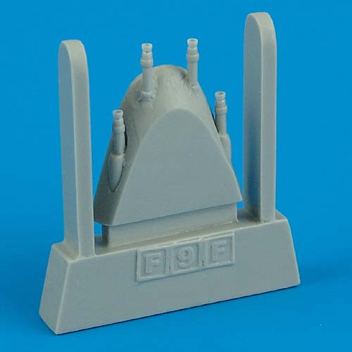 QB48121  F9F Panther gun barrels