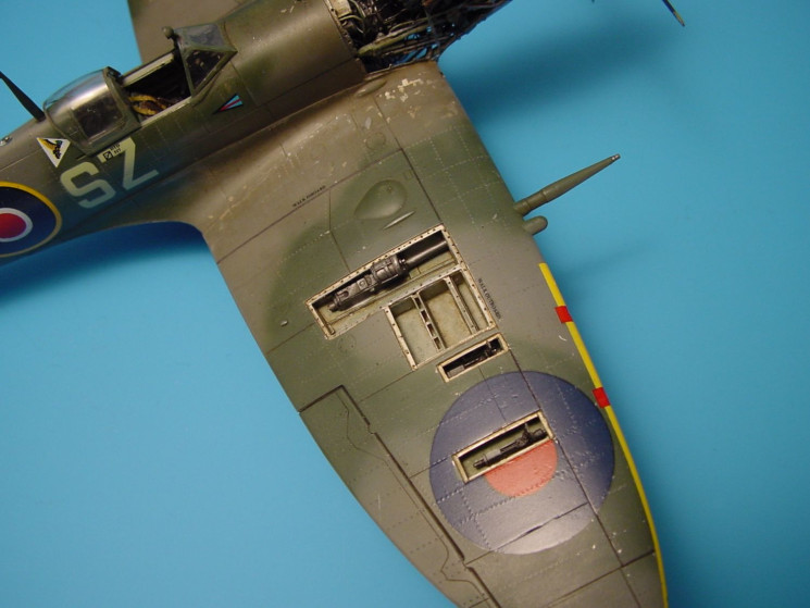 4244  Spitfire Mk. IXc gun bays