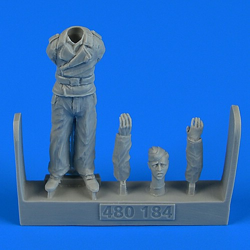 480184 German WWII Tank crew - Trooper B