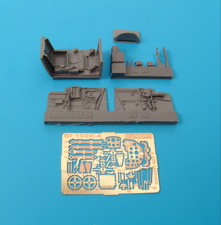 4248  Bf 109K-4 cockpit set