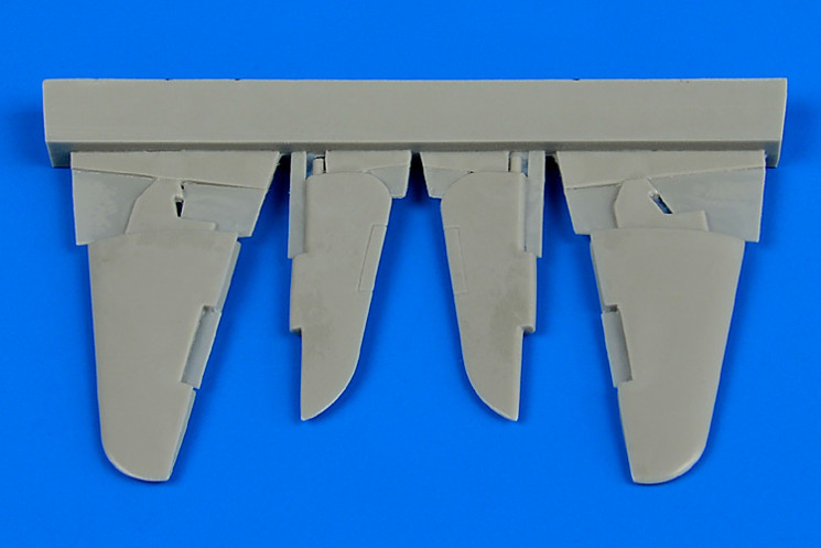 7335  Yak-3 control surfaces