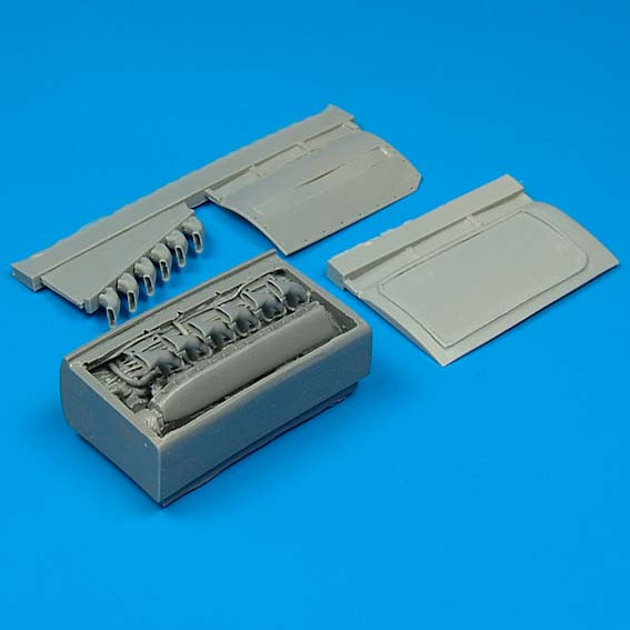 QB48011  P-39N/Q Airacobra engine