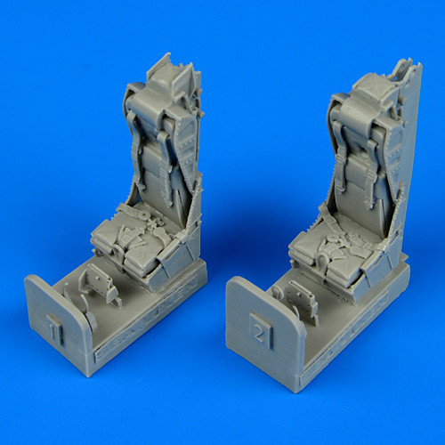 QB48540  Sea Vixen ejection seats with safety belts
