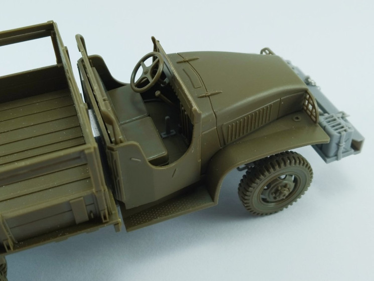 48008 GMC CCKW 2,5t 6x6 бампер, дополнительные канистры и лебедка