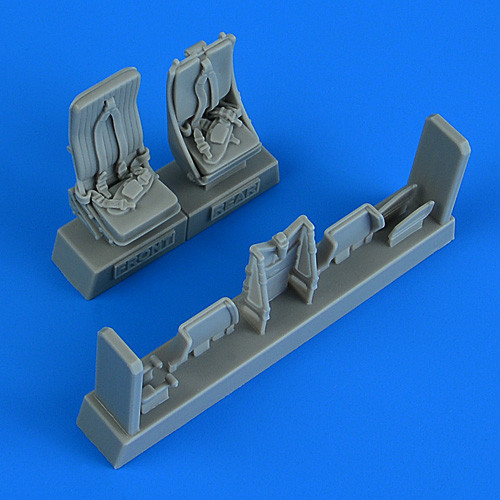 QB49068 Mи-24 Hind кресло с ремнями. 1/48