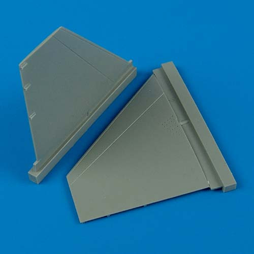 QB48240  F-16 Block 5-10 floating elevator