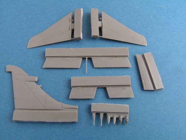 Рули управления Sea Harrier F/A.2