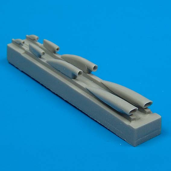 QB48021  MiG-21MF air cooling scoops