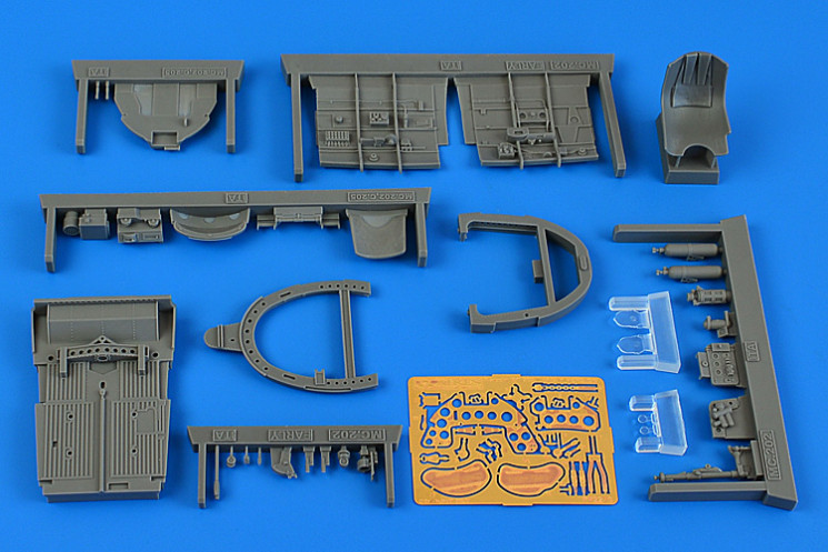 AIR2276 Комплект кабіни Macchi MC.202 - рання версія. 1/32