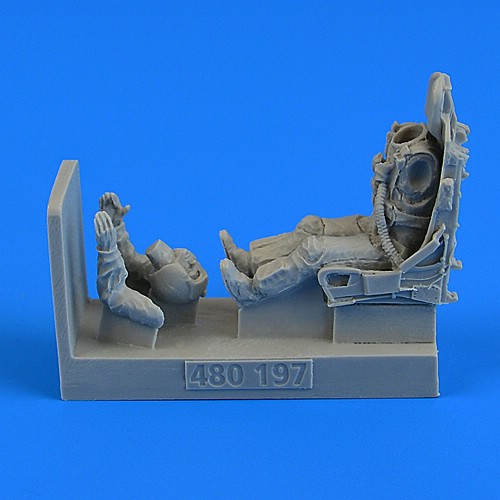 480197 USAF Fighter Pilot with ejection seat for F-100C/D