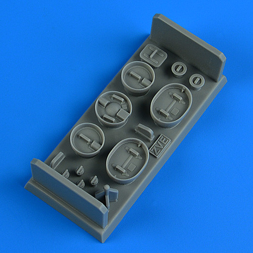 QB49041 Ми-24В/ВП снимающиеся предполетные чехлы 1/48