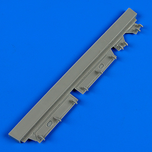 QB72437  F-14A Tomcat front undercarriage covers