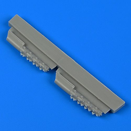 QB72538  Bristol Beaufighter porcupine exhausts
