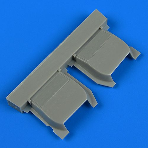 QB48752  Bf 109E correct radiators