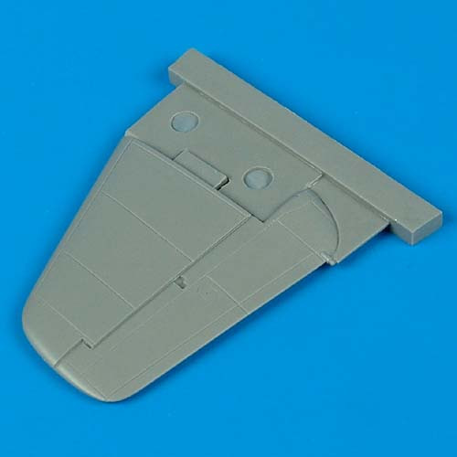 QB72131  Junkers Ju 88G correct tail fin