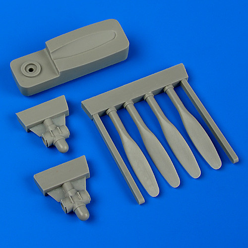 QB48656  C-45 propellers w/tool