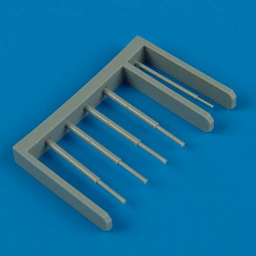 QB72243  A-1 Skyraider gun barrels and pitote tube