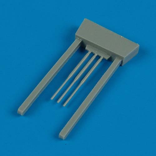QB48356  F-5E Tiger II pitot tube