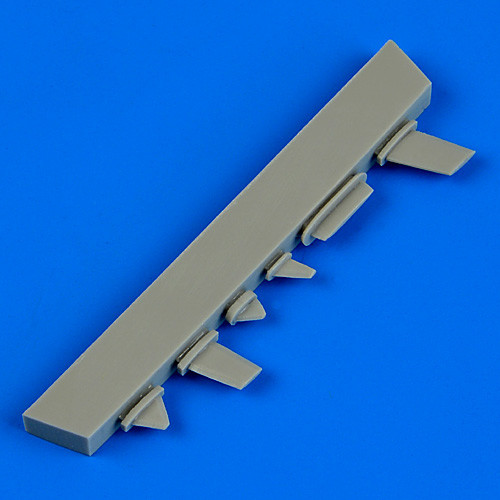 QB48659  Hawker Hawk T Mk.1A antennas