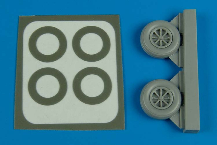 7257  P-40 wheels & paint masks  (type A)