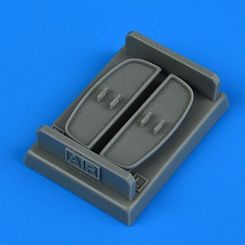QB72650 British Phantom FOD covers