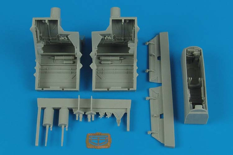 4500  F/A-22A Raptor wheel bays