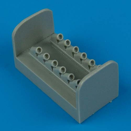 QB72249  Spitfire Mk.XIV exhaust - Round