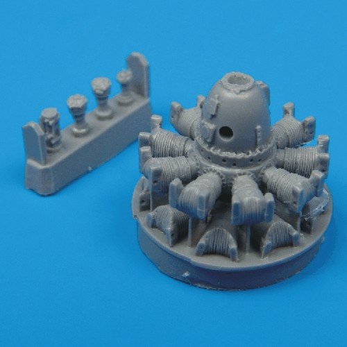 QB72004  F4U-1 Corsair engine