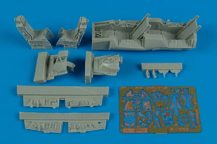 7262  F-16I Sufa cockpit set