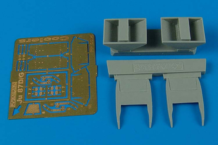 4404  Ju 87D Stuka air coolers