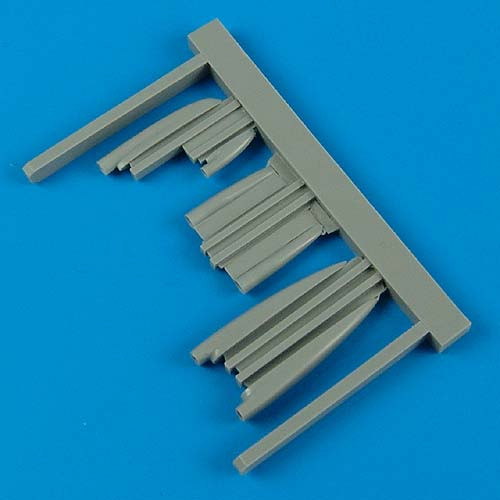 QB32123  MiG-21MF Fishbed J air scoops
