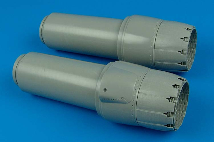 2117  F-14D Tomcat exhaust nozzles